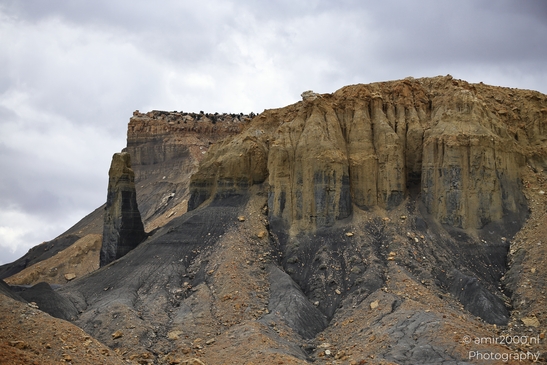 Desert_Landscape_Through_Interstate_70_Utah_USA_Western_USA_Nature_Photography_Canon_EOS_R5_Mark_II_2025_058.JPG