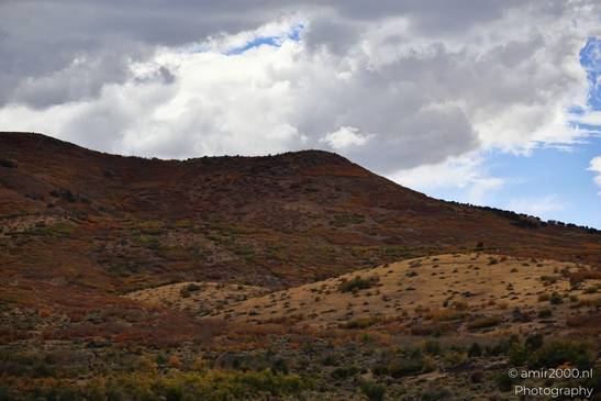 Desert_Landscape_Through_Interstate_70_Utah_USA_Western_USA_Nature_Photography_Canon_EOS_R5_Mark_II_2025_081.JPG