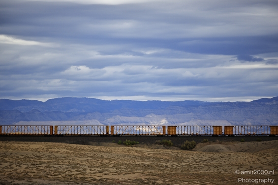 Desert_Train_Track_In_Utah_Train_Photography_Collection_Western_USA_Nature_Photography_Canon_EOS_R5_Mark_II_2025_002.JPG
