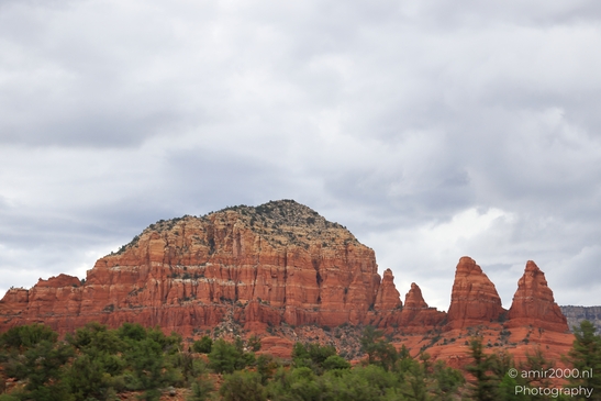 Devils_Bridge_Trailhead_Sedona_Arizona_USA_Western_USA_Nature_Photography_Canon_EOS_R5_Mark_II_2025_001.JPG