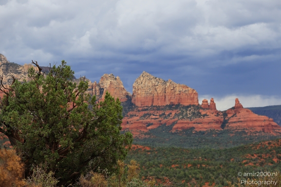 Devils_Bridge_Trailhead_Sedona_Arizona_USA_Western_USA_Nature_Photography_Canon_EOS_R5_Mark_II_2025_008.JPG