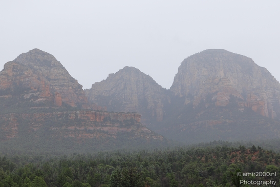 Devils_Bridge_Trailhead_Sedona_Arizona_USA_Western_USA_Nature_Photography_Canon_EOS_R5_Mark_II_2025_073.JPG