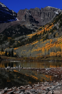 Maroon_Lake_During_Autumn_Maroon_Bells_Aspen_Colorado_Western_USA_Nature_Photography_Canon_EOS_R5_Mark_II_2025_002.JPG