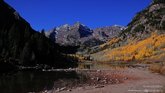 Maroon_Lake_During_Autumn_Maroon_Bells_Aspen_Colorado_Western_USA_Nature_Photography_Canon_EOS_R5_Mark_II_2025_007.JPG