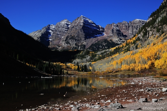 Maroon_Lake_During_Autumn_Maroon_Bells_Aspen_Colorado_Western_USA_Nature_Photography_Canon_EOS_R5_Mark_II_2025_009.JPG