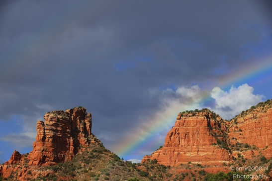 Morning_Rainbow_Over_Bell_Rock_Sedona_Arizona_USA_Western_USA_Nature_Photography_Canon_EOS_R5_Mark_II_2025_003.JPG