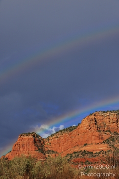 Morning_Rainbow_Over_Bell_Rock_Sedona_Arizona_USA_Western_USA_Nature_Photography_Canon_EOS_R5_Mark_II_2025_006.JPG