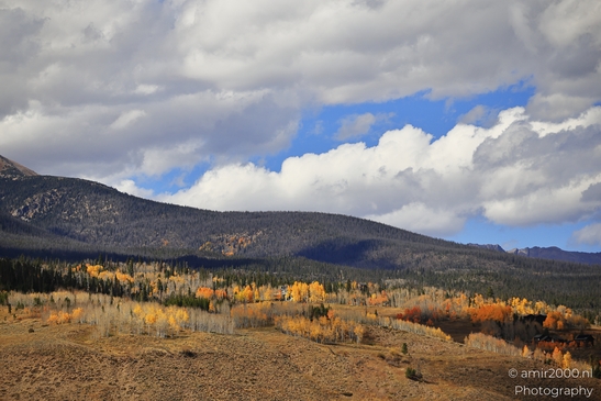Mountainous_Landscape_In_Eagle_County_Fall_Season_Colorado_USA_Western_USA_Nature_Photography_Canon_EOS_R5_Mark_II_2025_008.JPG