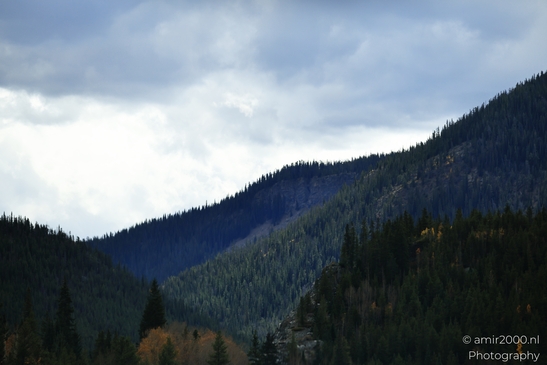Mountainous_Landscape_In_Eagle_County_Fall_Season_Colorado_USA_Western_USA_Nature_Photography_Canon_EOS_R5_Mark_II_2025_027.JPG