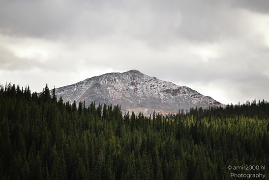 Mountainous_Landscape_In_Eagle_County_Fall_Season_Colorado_USA_Western_USA_Nature_Photography_Canon_EOS_R5_Mark_II_2025_036.JPG