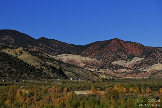 Mountainous_Landscape_With_Rocky_Terrain_Colorado_USA_Western_USA_Nature_Photography_Canon_EOS_R5_Mark_II_2025_025.JPG