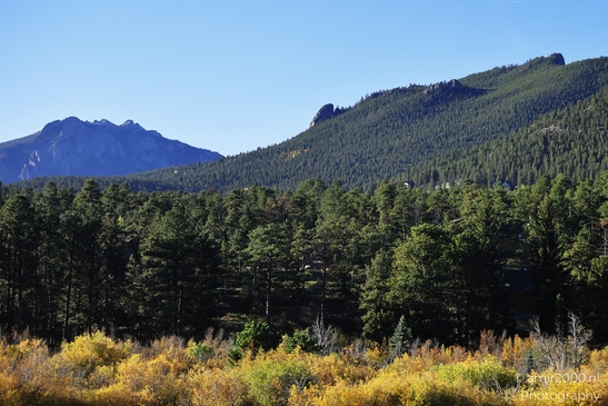 Mountains_Area_Before_Estes_Park_Colorado_USA_Western_USA_Nature_Photography_Canon_EOS_R5_Mark_II_2025_005.JPG