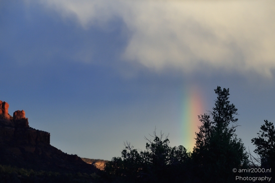 Rainbow_Over_Bell_Rock_Sedona_Arizona_USA_Western_USA_Nature_Photography_Canon_EOS_R5_Mark_II_2025_001.JPG