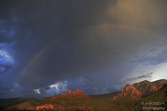 Rainbow_Over_Red_Rocks_Sedona_Arizona_USA_Western_USA_Nature_Photography_Canon_EOS_R5_Mark_II_2025_002.JPG