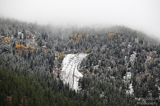 Snowcovered_Mountain_Landscape_And_Dillon_Reservoir_Colorado_USA_Western_USA_Nature_Photography_Canon_EOS_R5_Mark_II_2025_005.JPG