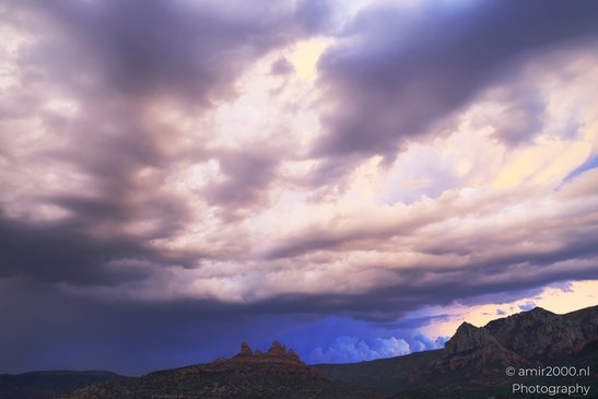 Stormy_Desert_Skyline_Sedona_Arizona_USA_Western_USA_Nature_Photography_Canon_EOS_R5_Mark_II_2025_006.JPG