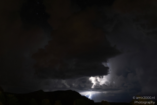 Stormy_Night_Thunders_and_Lightning_Sedona_Arizona_USA_Western_USA_Nature_Photography_Canon_EOS_R5_Mark_II_2025_001.JPG