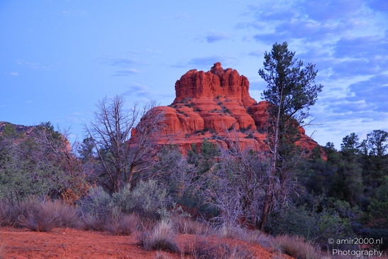 Sunrise_in_Bell_Rock_Loop_Trail_Sedona_Arizona_USA_Western_USA_Nature_Photography_Canon_EOS_R5_Mark_II_2025_008.JPG
