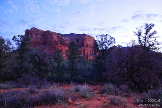 Sunrise_in_Bell_Rock_Loop_Trail_Sedona_Arizona_USA_Western_USA_Nature_Photography_Canon_EOS_R5_Mark_II_2025_011.JPG