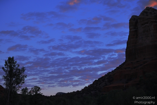 Sunrise_in_Bell_Rock_Loop_Trail_Sedona_Arizona_USA_Western_USA_Nature_Photography_Canon_EOS_R5_Mark_II_2025_026.JPG