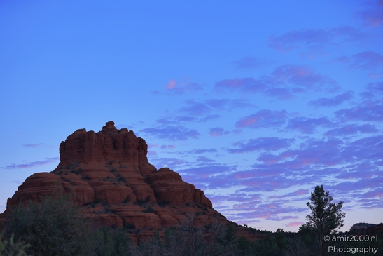Sunrise_in_Bell_Rock_Loop_Trail_Sedona_Arizona_USA_Western_USA_Nature_Photography_Canon_EOS_R5_Mark_II_2025_028.JPG