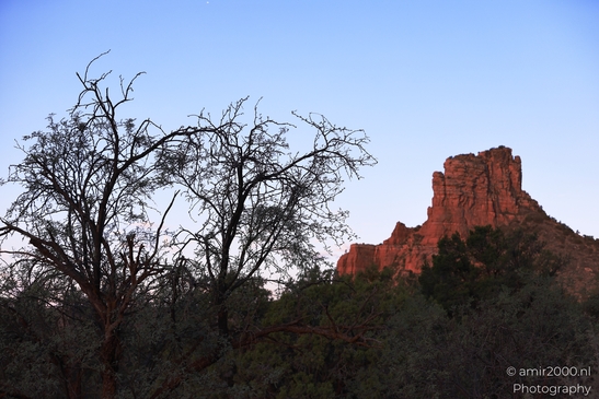 Sunrise_in_Bell_Rock_Loop_Trail_Sedona_Arizona_USA_Western_USA_Nature_Photography_Canon_EOS_R5_Mark_II_2025_043.JPG