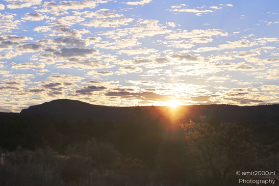 Sunrise_in_Bell_Rock_Loop_Trail_Sedona_Arizona_USA_Western_USA_Nature_Photography_Canon_EOS_R5_Mark_II_2025_051.JPG