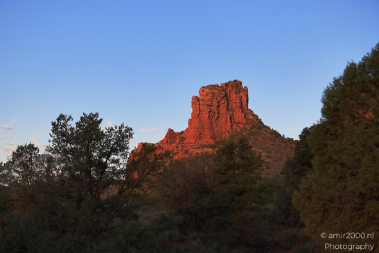 Sunrise_in_Bell_Rock_Loop_Trail_Sedona_Arizona_USA_Western_USA_Nature_Photography_Canon_EOS_R5_Mark_II_2025_053.JPG