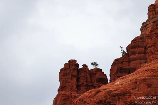 Sunset_Over_Bell_Rock_Formations_Sedona_Arizona_USA_Western_USA_Nature_Photography_Canon_EOS_R5_Mark_II_2025_003.JPG