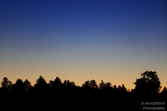 Sunset_Over_Mountains_Between_Flagstaff_to_Williams_Arizona_USA_Western_Usa_Nature_Photography_Canon_EOS_R5_Mark_II_2025_001.JPG