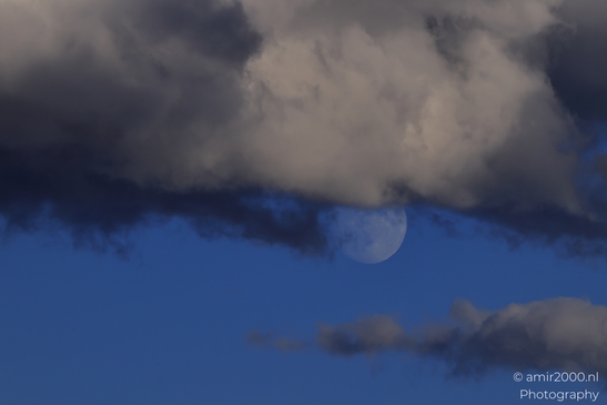 The_Moon_and_The_Clouds_Nature_Art_Denver_Colorado_USA_Western_USA_Nature_Photography_Canon_EOS_R5_Mark_II_2025_006.JPG