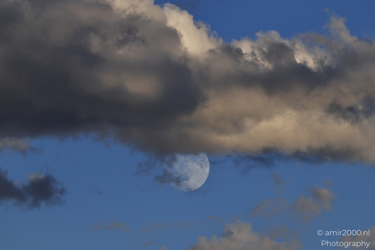 The_Moon_and_The_Clouds_Nature_Art_Denver_Colorado_USA_Western_USA_Nature_Photography_Canon_EOS_R5_Mark_II_2025_011.JPG