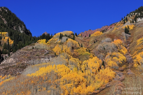 The_Stunning_Mountain_And_Views_Maroon_Bells_Aspen_Colorado_Western_USA_Nature_Photography_Canon_EOS_R5_Mark_II_2025_002.JPG