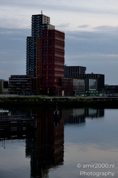 Justus_Sluisbuurt_and_Hogeschool_Inholland_View_With_Reflection_at_sunset_Amsterdam_Netherlands_Architecture_Photography_Canon_EOS_R5_Mark_II_2025_001.JPG