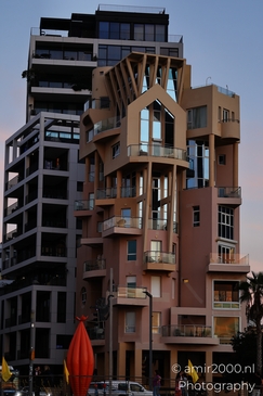 Modern_Highrise_In_Retsif_Herbert_Samuel_Street_Tel_Aviv_jaffa_Israel_architecture_Photography_Canon_EOS_R5_Mark_II_2025_002.JPG