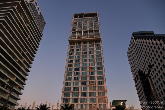 Modern_Highrise_In_Retsif_Herbert_Samuel_Street_Tel_Aviv_jaffa_Israel_architecture_Photography_Canon_EOS_R5_Mark_II_2025_006.JPG