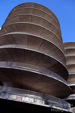 RAI_Car_Park_Benthem_Crouwel_Architects_Amsterdam_Netherlands_Architecture_Canon_EOS_R5_Mark_II_2025_003.JPG