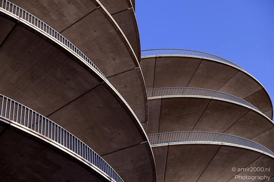 RAI_Car_Park_Benthem_Crouwel_Architects_Amsterdam_Netherlands_Architecture_Canon_EOS_R5_Mark_II_2025_005.JPG