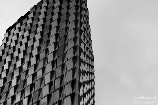 The_Pulse_of_Amsterdam_Zuidas_Black_and_White_Amsterdam_Netherlands_Architecture_Photography_Canon_EOS_R5_Mark_II_2025_004.JPG