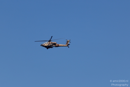 Israel_Air_Force_Apaches_AH_64s_Peten_Saraph_attack_helicopters_IAF_desert_tan_Aviation_Photography_Aviation_Photography_Canon_EOS_R5_Mark_II_2025_004.JPG