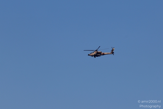 Israel_Air_Force_Apaches_AH_64s_Peten_Saraph_attack_helicopters_IAF_desert_tan_Aviation_Photography_Aviation_Photography_Canon_EOS_R5_Mark_II_2025_007.JPG