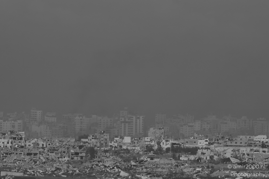 Looking toward Gaza after October 7, a landscape marked by conflict, memory, and the fragile hope for something better. Photographed by Amir Darzi. Photography by amir2000.nl, a Dutch photographer.