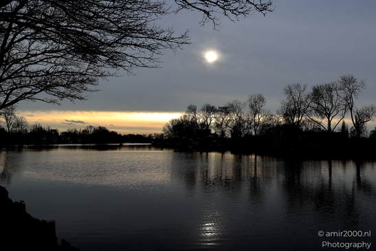 Amsteldijk_winter_sunset_reflection_Amstelveen_Netherlands_Cityscape_Canon_EOS_R5_Mark_II_2025_002.JPG