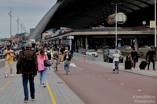 Amsterdam_Central_Station_Amsterdam_Netherlands_Cityscape_Photography_Canon_EOS_R5_Mark_II_2025_003.JPG