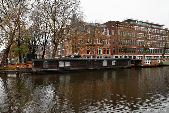 Autumn_Scenery_Stadhouderskade_Amsterdam_Netherlands_cityscape_Photography_Canon_EOS_R5_Mark_II_2025_008.JPG