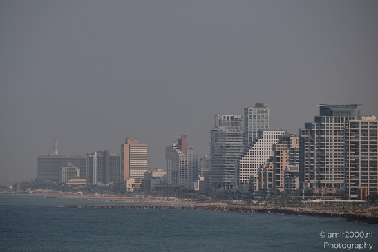 Beachfront_Skyscrapers_In_Urban_Coastal_Mediterranean_Sea_Tel_Aviv_jaffa_Israel_cityscape_Photography_Canon_EOS_R5_Mark_II_2025_004.JPG