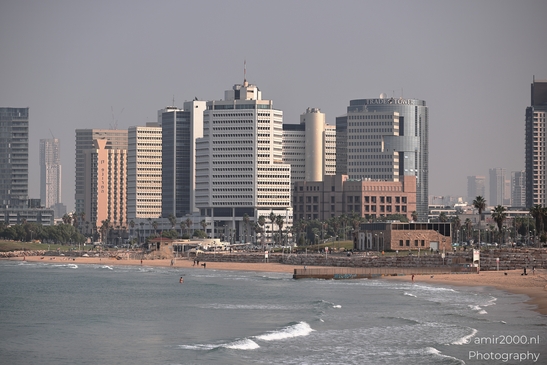 Beachfront_Skyscrapers_In_Urban_Coastal_Mediterranean_Sea_Tel_Aviv_jaffa_Israel_cityscape_Photography_Canon_EOS_R5_Mark_II_2025_010.JPG