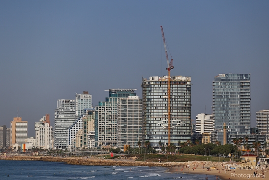 Beachfront_Urban_Oasis_With_Coastal_Architecture_Tel_Aviv_jaffa_Israel_cityscape_Photography_Canon_EOS_R5_Mark_II_2025_004.JPG