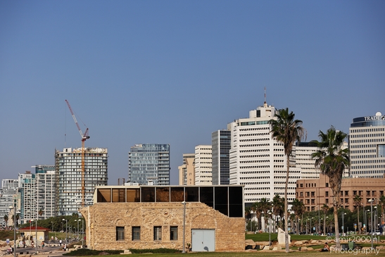 Beachfront_Urban_Oasis_With_Coastal_Architecture_Tel_Aviv_jaffa_Israel_cityscape_Photography_Canon_EOS_R5_Mark_II_2025_009.JPG