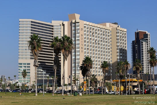 Beachfront_Urban_Oasis_With_Coastal_Architecture_Tel_Aviv_jaffa_Israel_cityscape_Photography_Canon_EOS_R5_Mark_II_2025_015.JPG